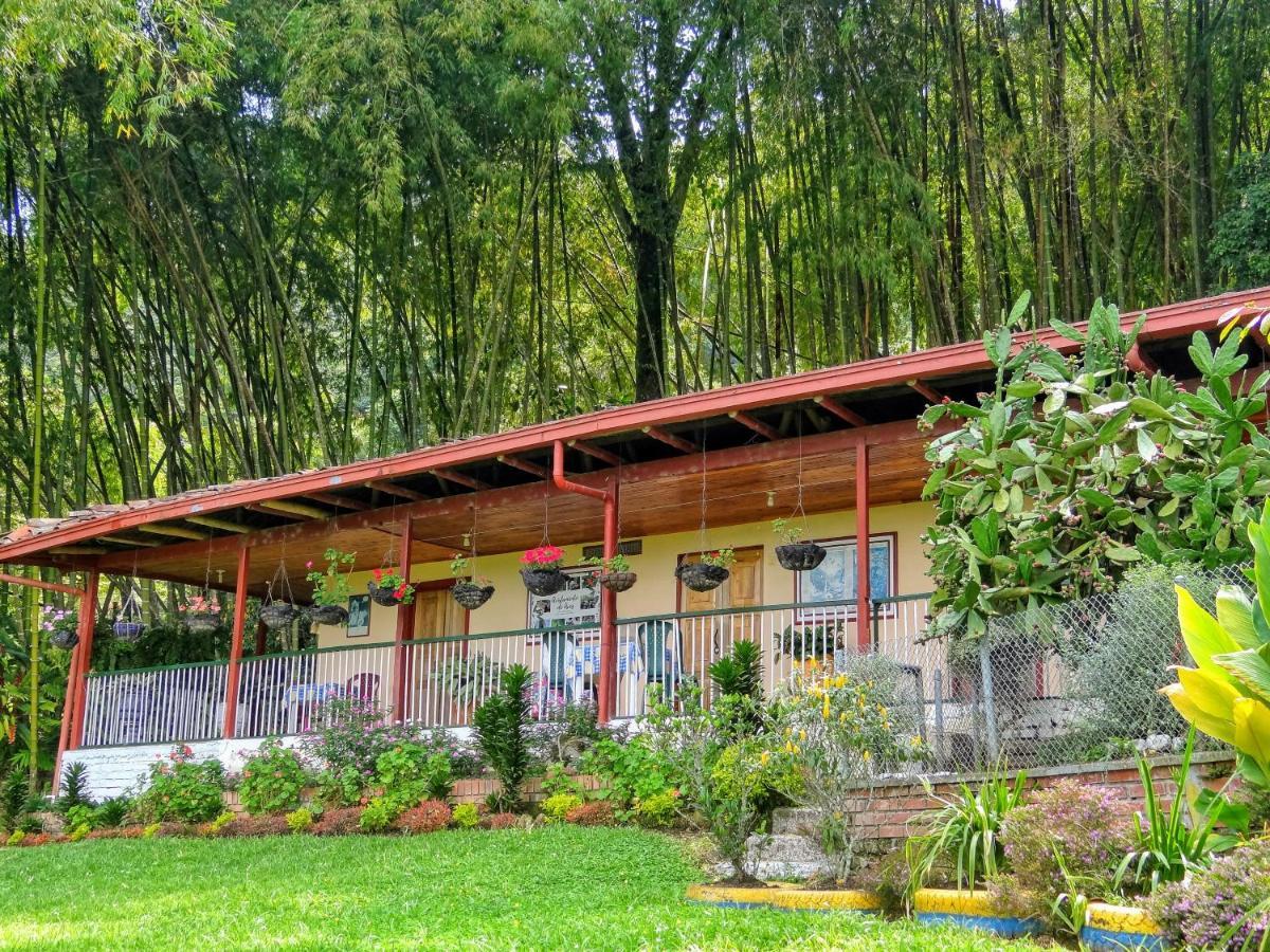 Finca Turistica Los Rosales Pereira Exteriér fotografie